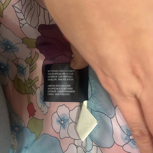 90 Y2K blazer- leathered - light dusty pink- rose- missing size tag- some spots2 - Picture 8 of 16